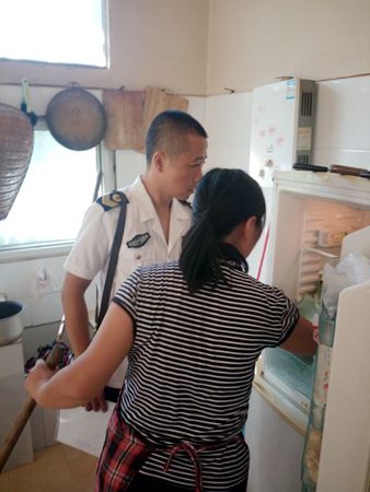 检查现场1.jpg