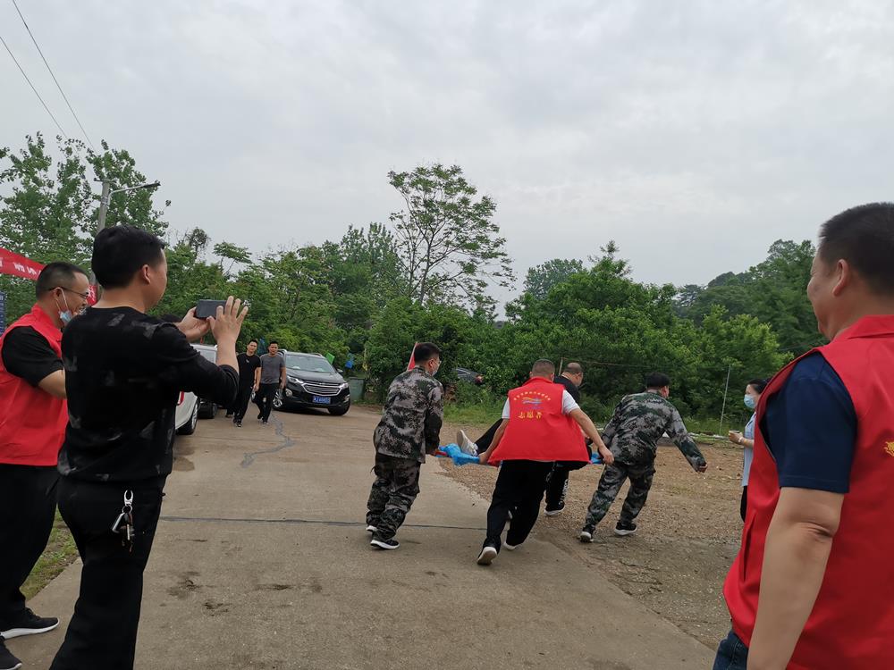 d7ef1faf9b624d249ed53fe3db0f43cc.jpg