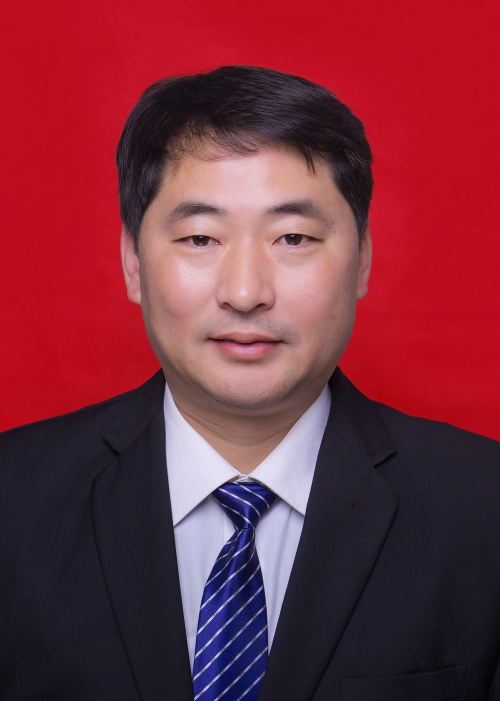 熊选华
