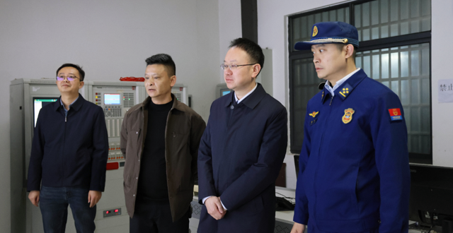 彭子晟开展节前安全生产、森林防灭火、食品安全、市场保供督导暨巡林巡河工作