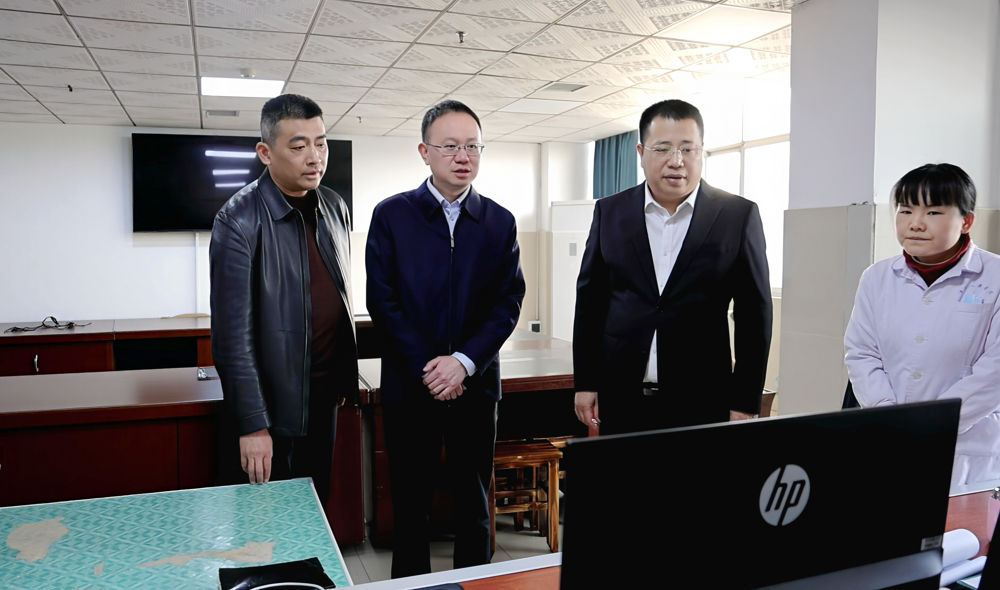 e104203026cd8ee0d00d205c532bad8b