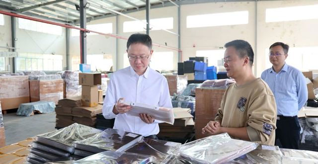 彭子晟开展“五一”期间安全生产检查并走访慰问一线劳动者