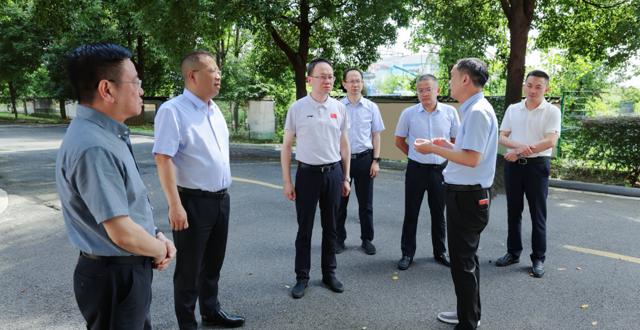 “四套班子”主要领导调研重点项目建设工作