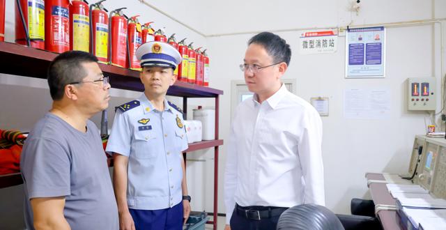彭子晟督导检查安全生产工作